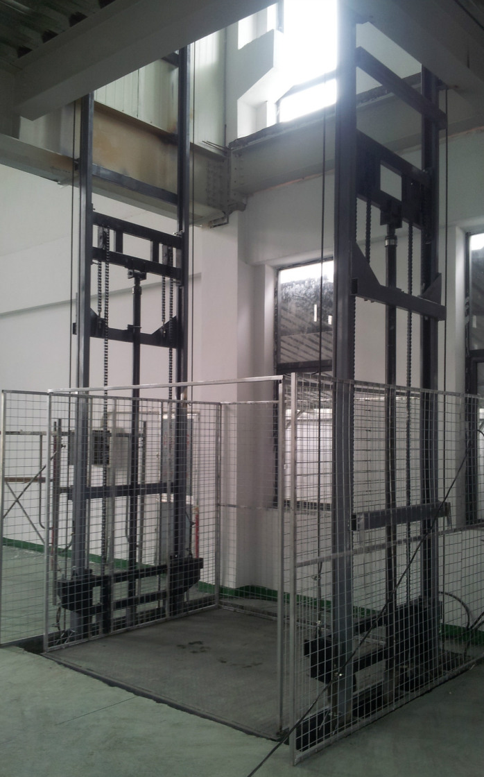 液壓油質(zhì)量好壞對(duì)升降機(jī)的影響(圖2) \